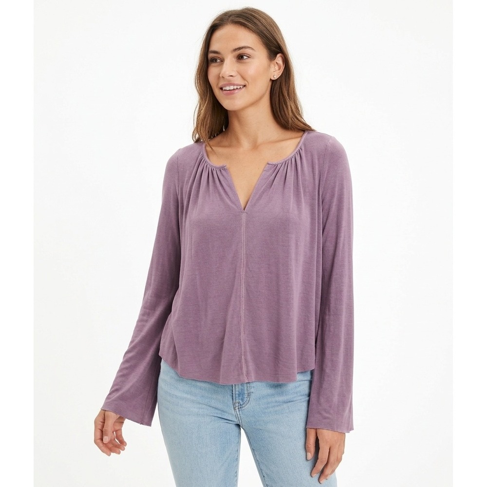 American Eagle Soft & Sexy Top Purple Long Sleeve Split Neck Flowy - Small